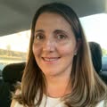 — Claudia L. (Montevideo)