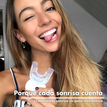 Cepillo de Dientes Eléctrico WhiteSmile X3® + Blanqueador Dental GRATIS